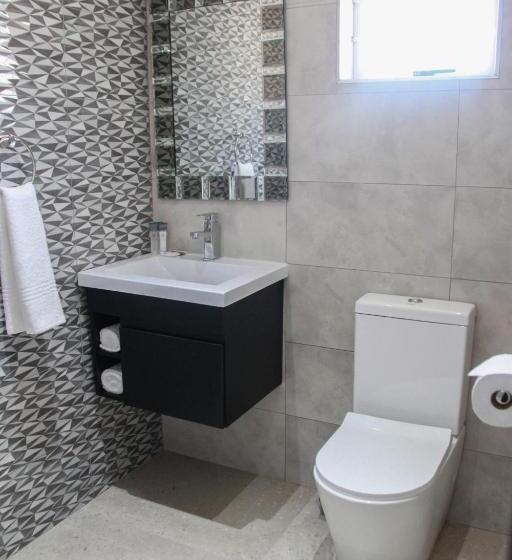 Familie Suite, The Cato Suites