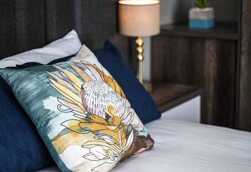 Familie Suite, The Cato Suites