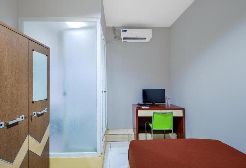 Cameră Standard Individuală, Griya Stadion