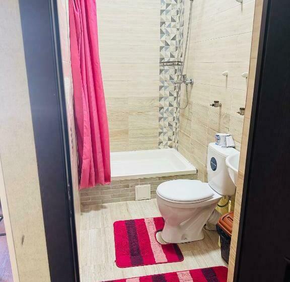 اتاق استاندارد, Sweet Home Hostel
