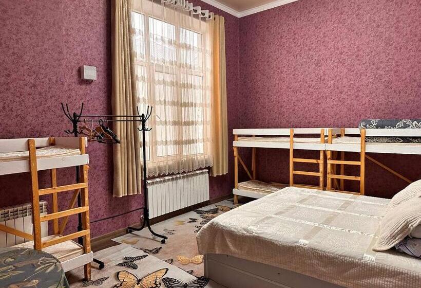 اتاق خانوادگی, Sweet Home Hostel