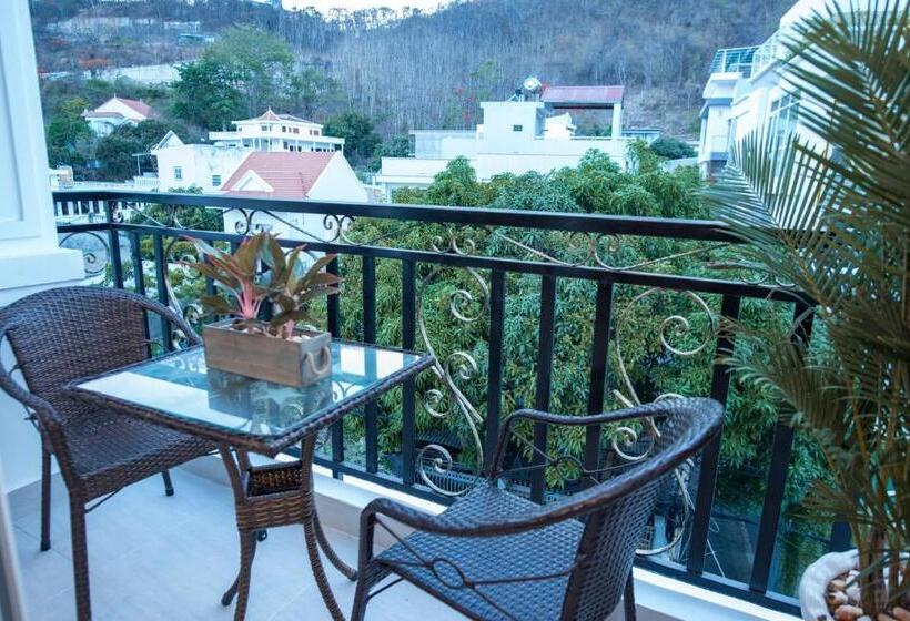 1 Sovrums Lägenhet med Balkong, Amora Hotel & Apartment