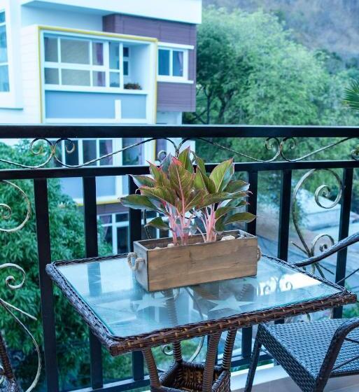 1 Sovrums Lägenhet med Balkong, Amora Hotel & Apartment