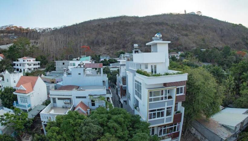 1 Sovrums Lägenhet med Balkong, Amora Hotel & Apartment