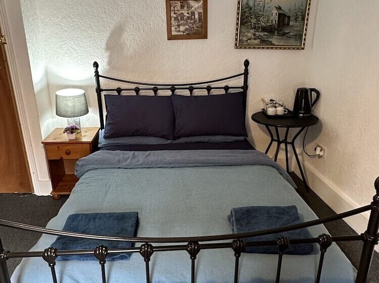 חדר דלוקס, Traveller S Choice Ipswich