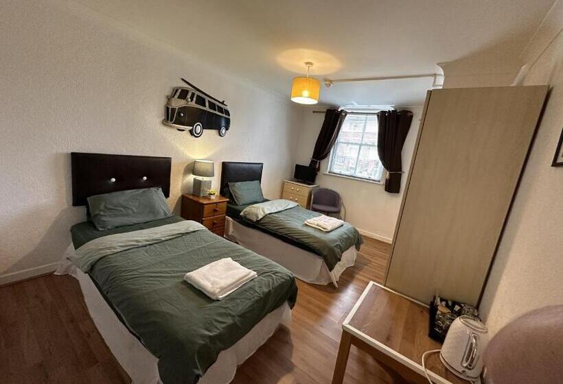 חדר דלוקס, Traveller S Choice Ipswich