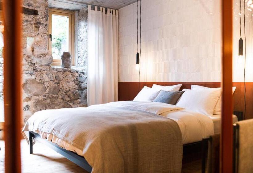 Номер Deluxe, Tremondi   Boutique Bnb