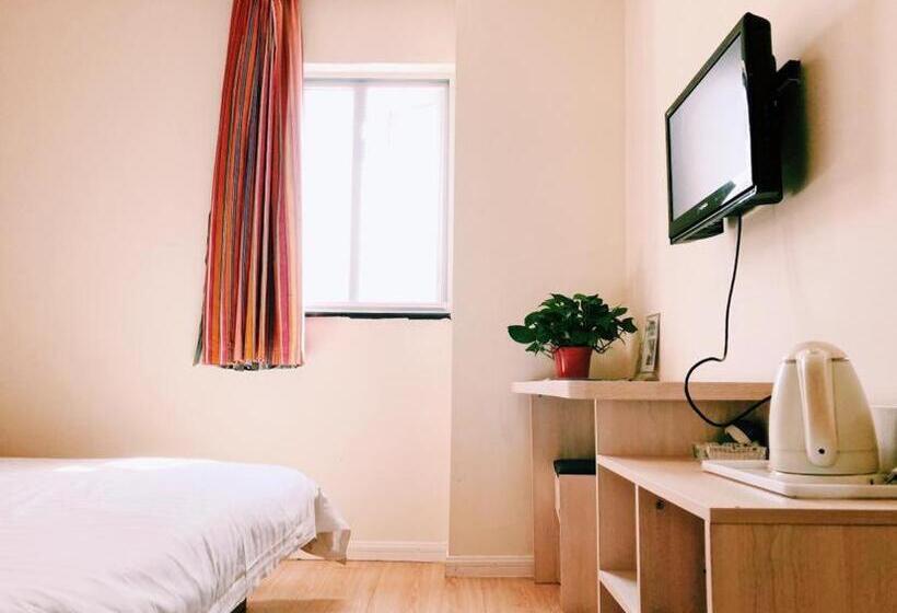 Номер Комфорт, 7days Inn Huaibei Zhongtai Plaza Wanda Studios