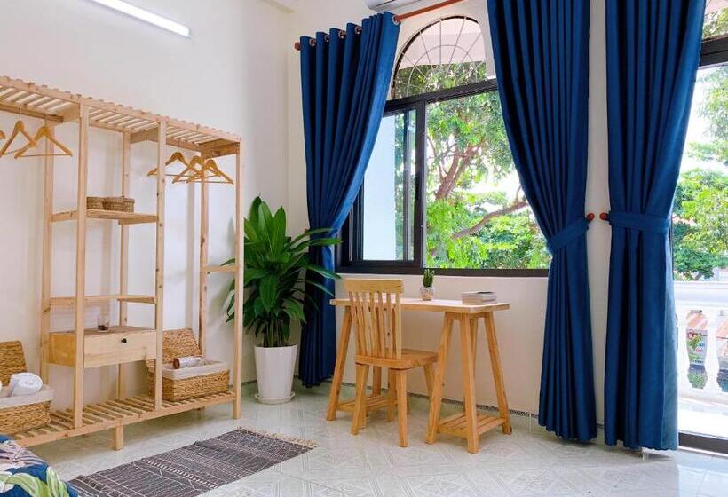 استودیو استاندارد با بالکن, Xoài Xanh Hostel & Villa