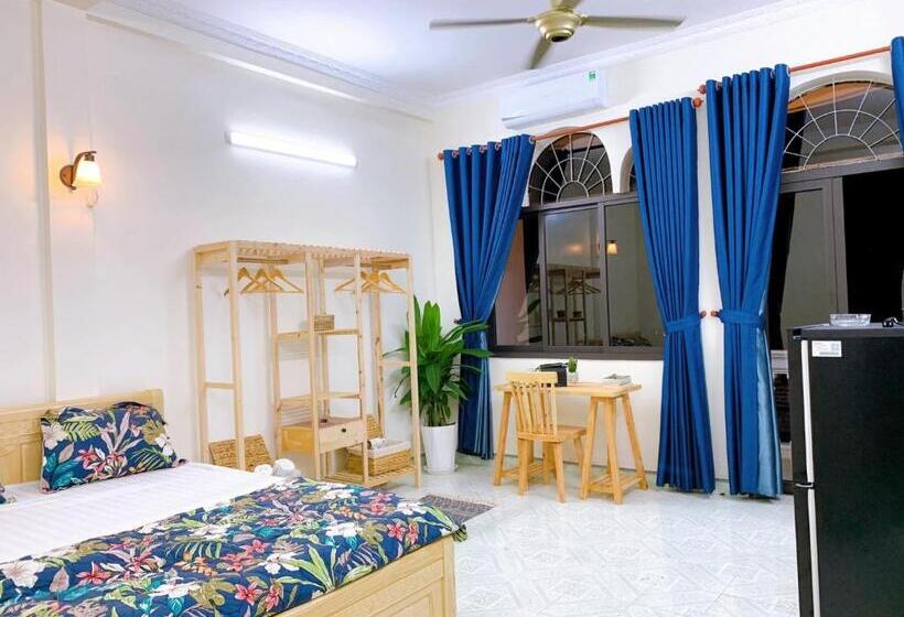 استودیو استاندارد با بالکن, Xoài Xanh Hostel & Villa