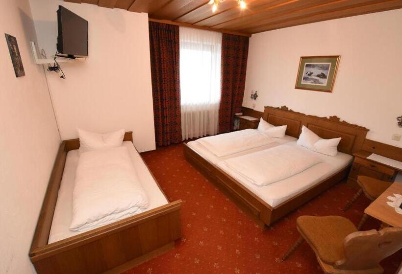 Трехместный Номер Deluxe, Klausen