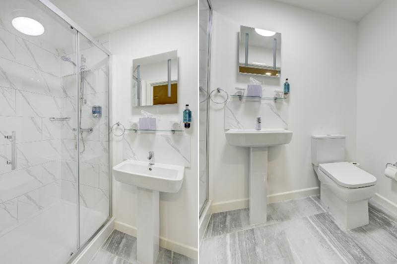 اتاق استاندارد, Plymouth Central