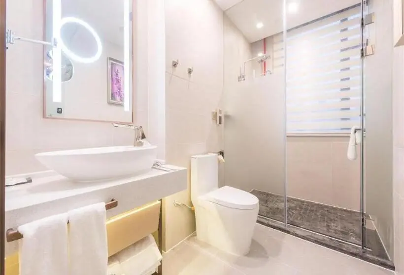 キングサイズベッドのデラックスルーム, Lavande Hotel Heyuan Dongyuan
