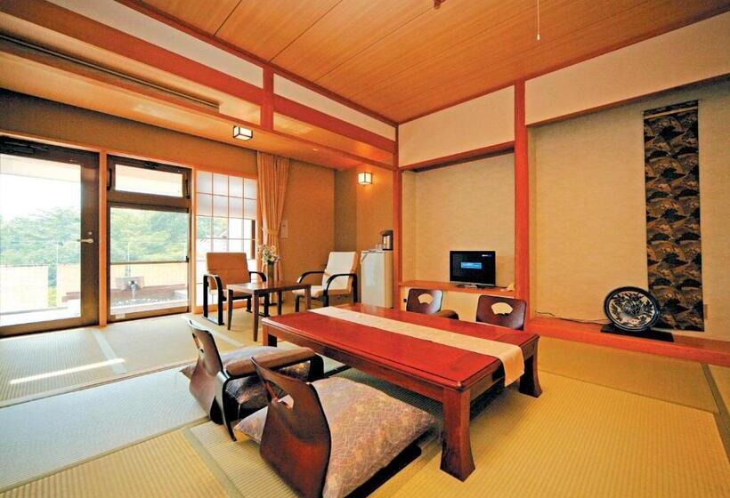 Quarto Estandar com Vistas, Nasu Hoshi No Akari