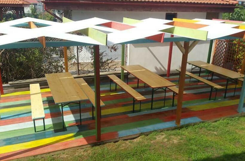 חדר דלוקס, Sweet Desire