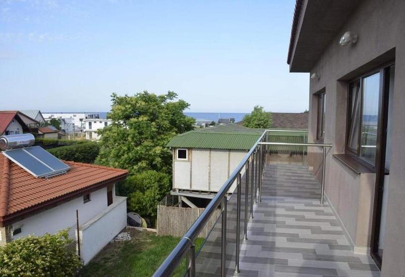 חדר דלוקס, Sweet Desire