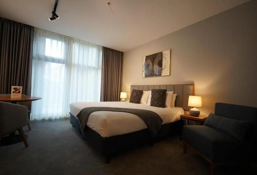 プレミアムスタジオ, Clarion Apartments South Melbourne