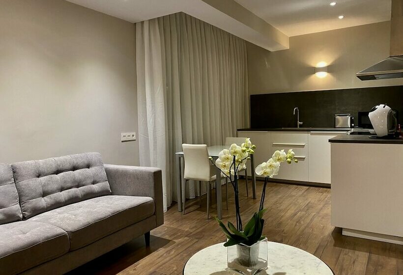 شقة غرفة واحدة, Harpazul