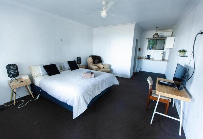 キングサイドベッドのスタンダードワンルーム, Archibald