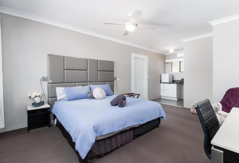 キングサイドベッドのスタンダードワンルーム, Archibald