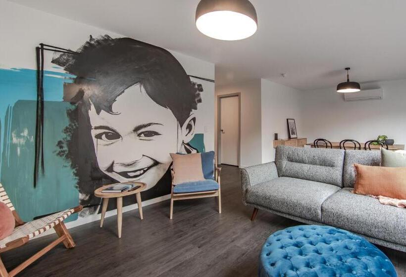 דירת שני חדרים, Change Overnight