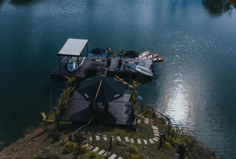 디럭스 룸, Domus Glamping Guatapé