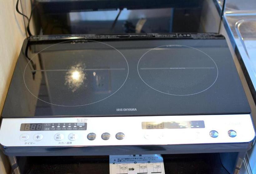 패밀리 룸, Economy Hotel Upashi