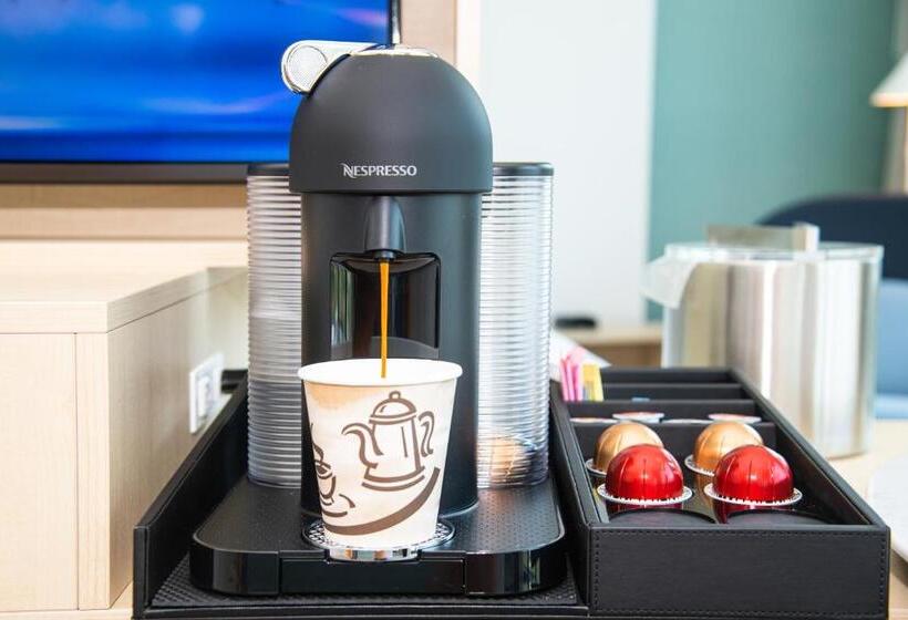 غرفة قياسية مطلّة علي البحيرة, Eleo At The University Of Florida