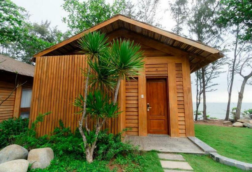اتاق استاندارد با چشم‌انداز دریا, Resort O.six