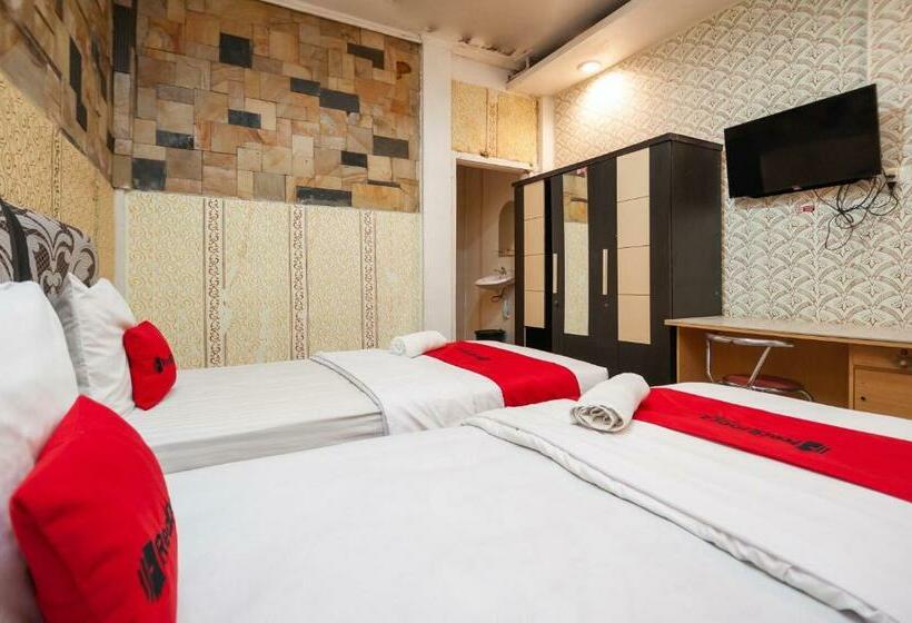 디럭스 룸, Reddoorz Syariah At Bumi Siliwangi Residence Padang