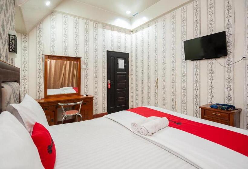 디럭스 룸, Reddoorz Syariah At Bumi Siliwangi Residence Padang