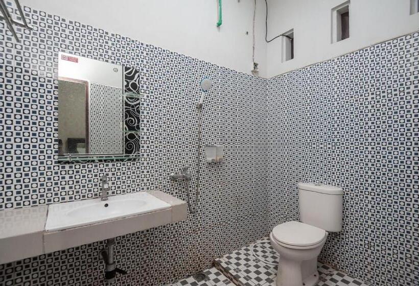 디럭스 스위트, Reddoorz Syariah At Bumi Siliwangi Residence Padang