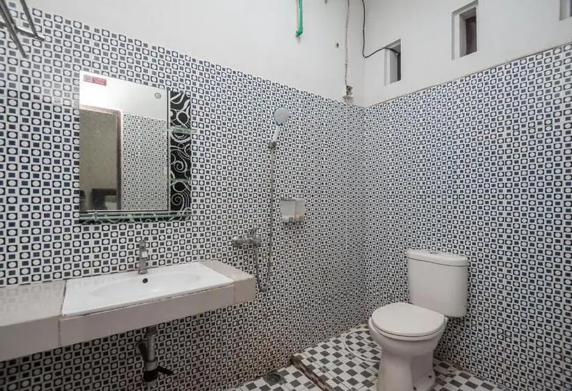 デラックススイート, Reddoorz Syariah At Bumi Siliwangi Residence Padang
