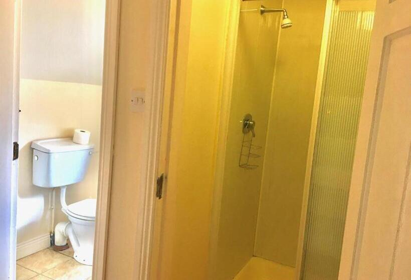 غرفة عائلية مطلّة علي الجبل, Mount Brandon Hostel