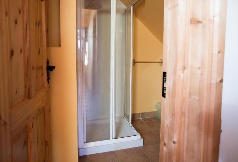 스탠다드 룸, Mount Brandon Hostel