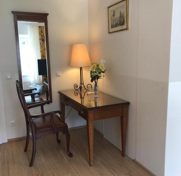 スタンダードルーム, Schloss Kurhotel Strobl