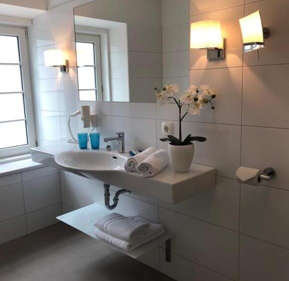 バルコニー付きスタンダードルーム, Schloss Kurhotel Strobl