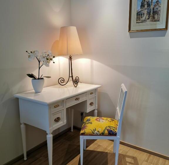 バルコニー付きスタンダードルーム, Schloss Kurhotel Strobl