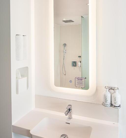 اتاق استاندارد, Yotel London City