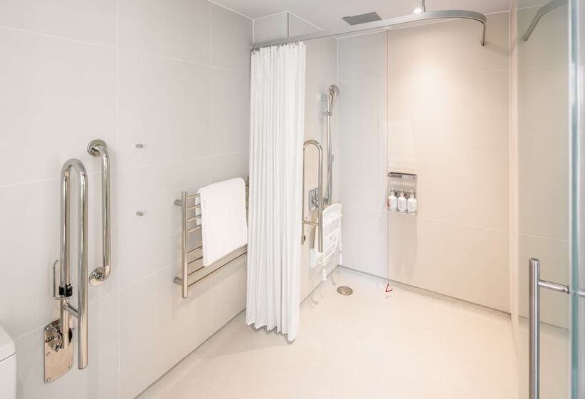 اتاق استاندارد, Yotel London City