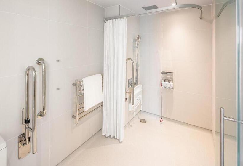 اتاق استاندارد, Yotel London City