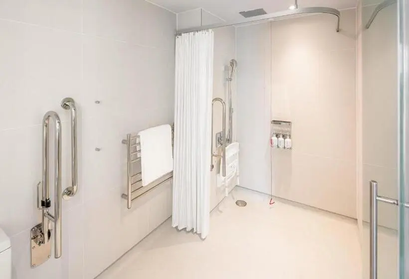 اتاق استاندارد, Yotel London City