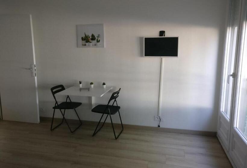 Апартаменты 1 Спальня, Appart Hôtel L Angélique