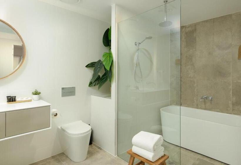 דירת פנטהאוז 1 חדרי שינה, Astina Suites, Forster