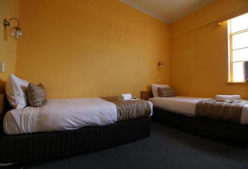 اتاق اکونومی, Beer Deluxe Albury