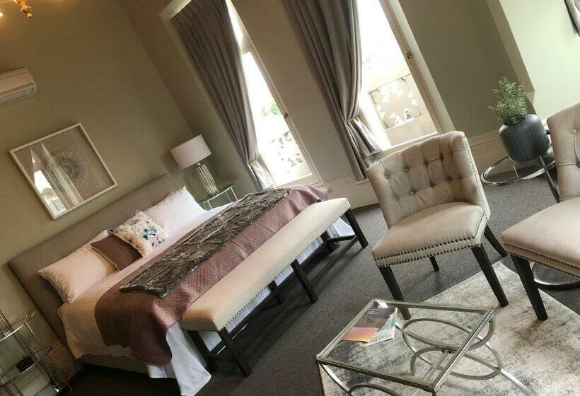 חדר סטנדרט עם מיטת קינג, Bull And Mouth Hotel Maryborough Victoria