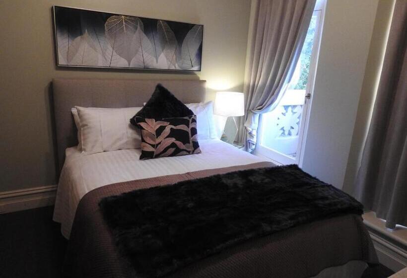 חדר סטנדרט, Bull And Mouth Hotel Maryborough Victoria