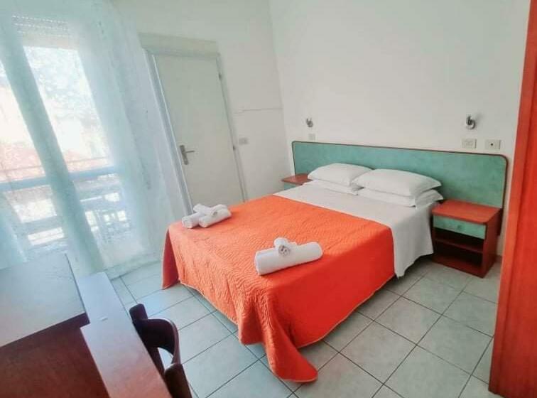 חדר סטנדרט, La Perla