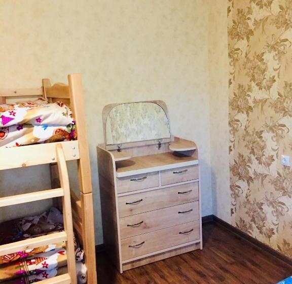 اتاق استاندارد چهار تخته, Family Apartment