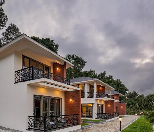 اتاق استاندارد با بالکن, Vismita County